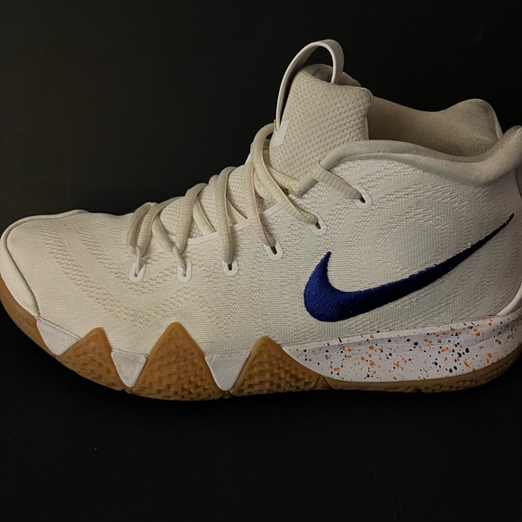 Nike Other - Nike Kylie 4